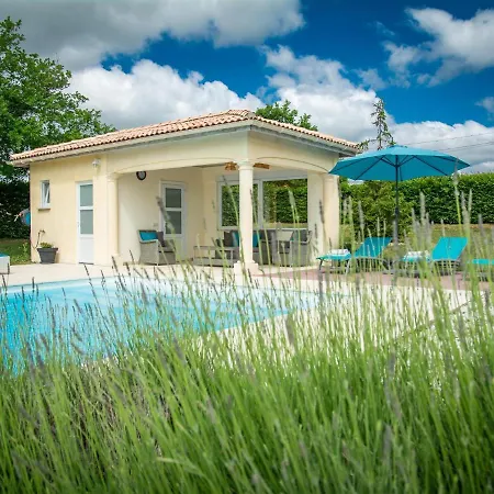 بيت للعطل De *